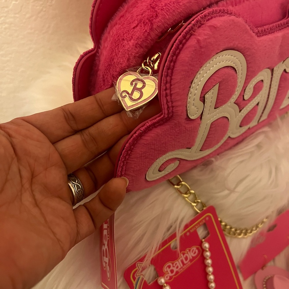 NWT Barbie Hot Pink Fuzzy Mini Crossbody Bag, Barbie Cowboy Hat Earrings - Picture 6 of 11